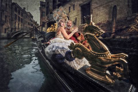 Faces of Venice VII · Cosy Togetherness