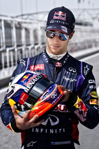 Red Bull Eyewear 04