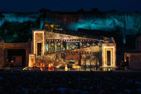 Oper Aida 01