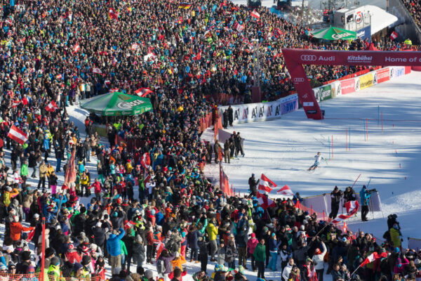 Hahnenkamm Skirennen in Kitzbühel