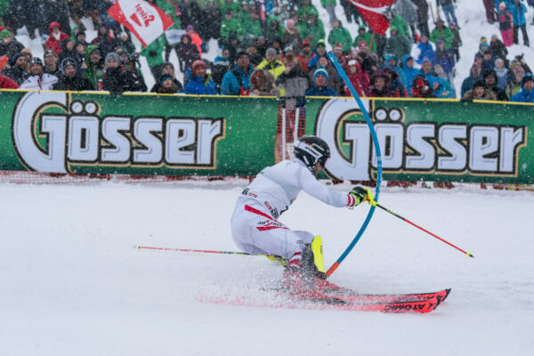 Hahnenkamm Skirennen in Kitzbühel